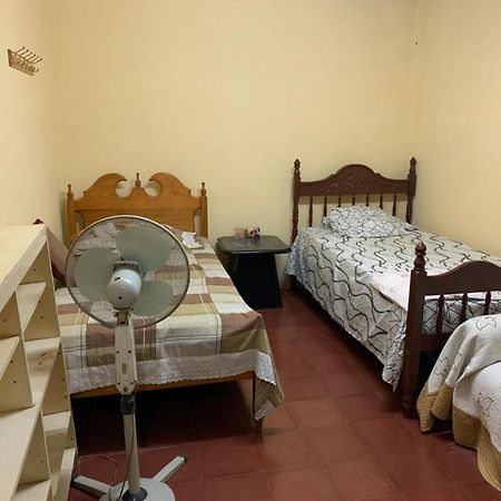 Casa Cisneros Bed & Breakfast León Kültér fotó